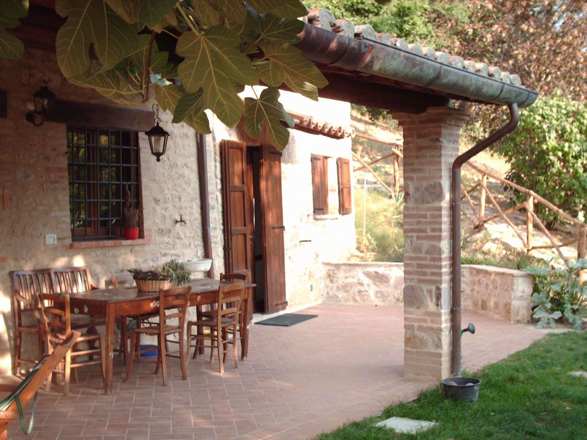 Agriturismo Bio Tra Cielo E Terra Apartment Grutti ภายนอก รูปภาพ